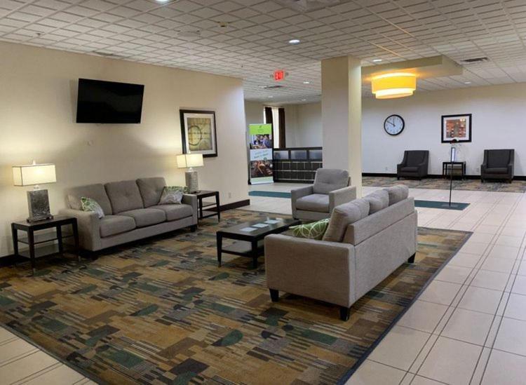 Quality Inn & Suites Downtown Mansfield Εξωτερικό φωτογραφία